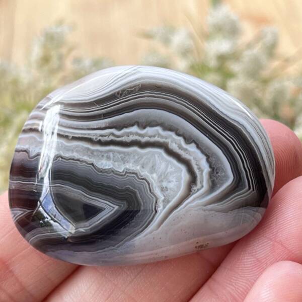 Botswana agate palmstone - Image 4