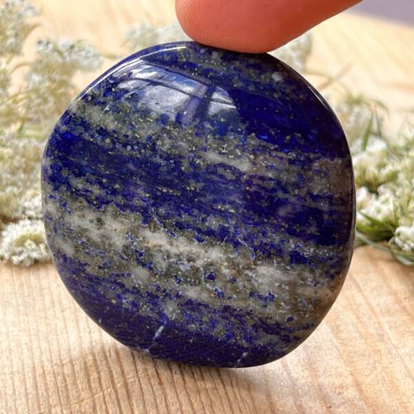 Lapis lazuli palmstone - Image 2