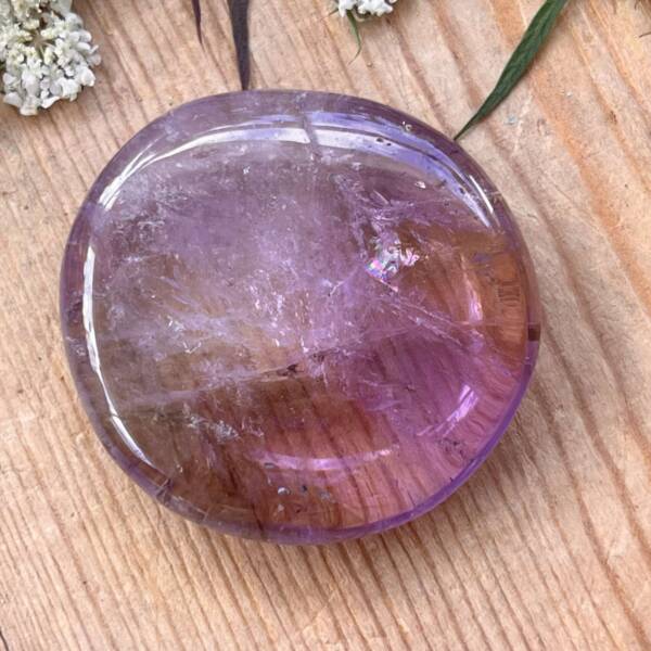 Ametrine palmstone - Image 3