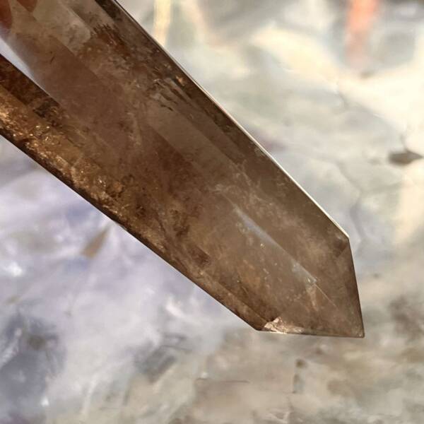 Smokey quartz ‘vogel cut’ point - Image 3