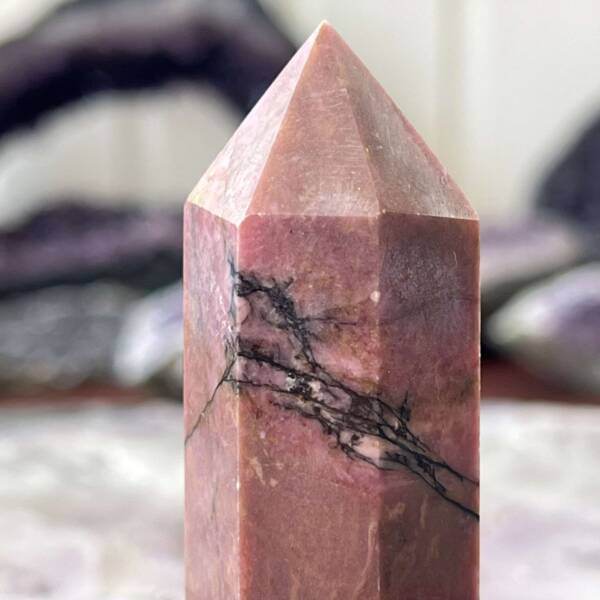 Rhodonite tower - Image 2