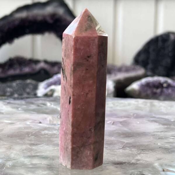 Rhodonite tower - Image 5