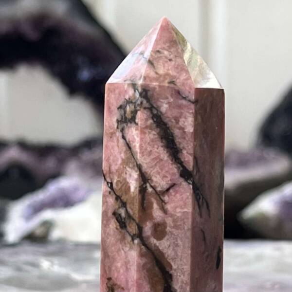 Rhodonite tower - Image 2