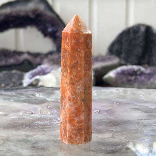 Orchid calcite tower - Image 4