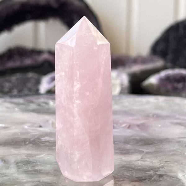 Rose quartz tower - Image 4