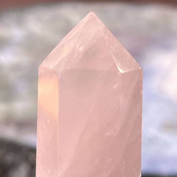 Rose quartz tower - Image 2