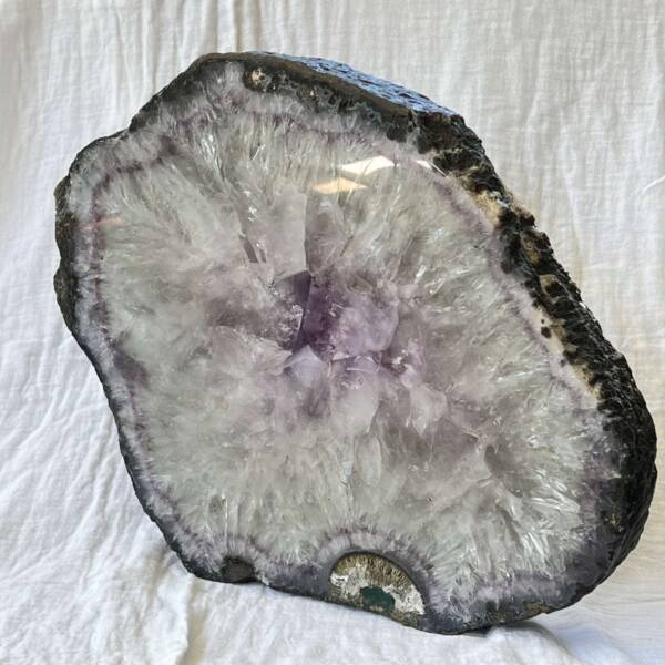 Amethyst slice - Image 11