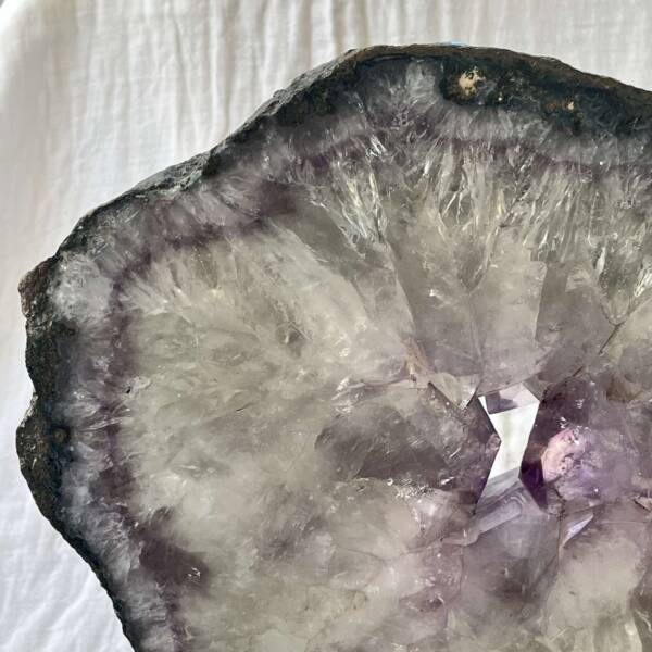 Amethyst slice - Image 7