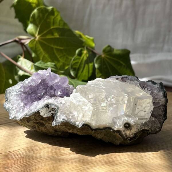 Amethyst cluster with calcite - Image 9
