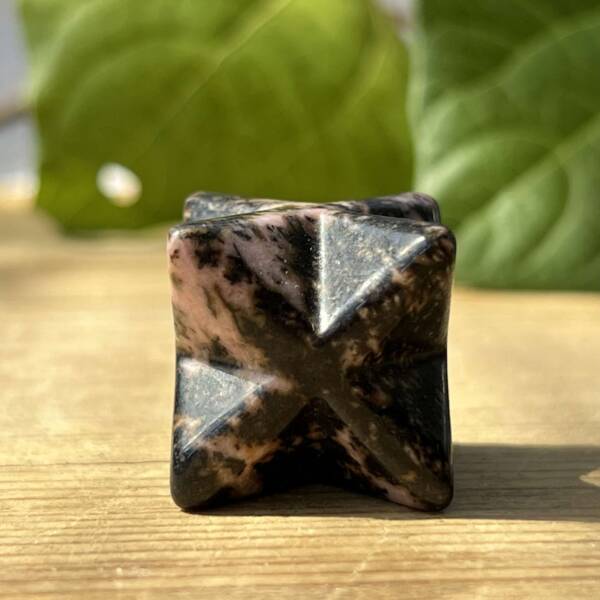 Rhodonite merkaba - Image 2