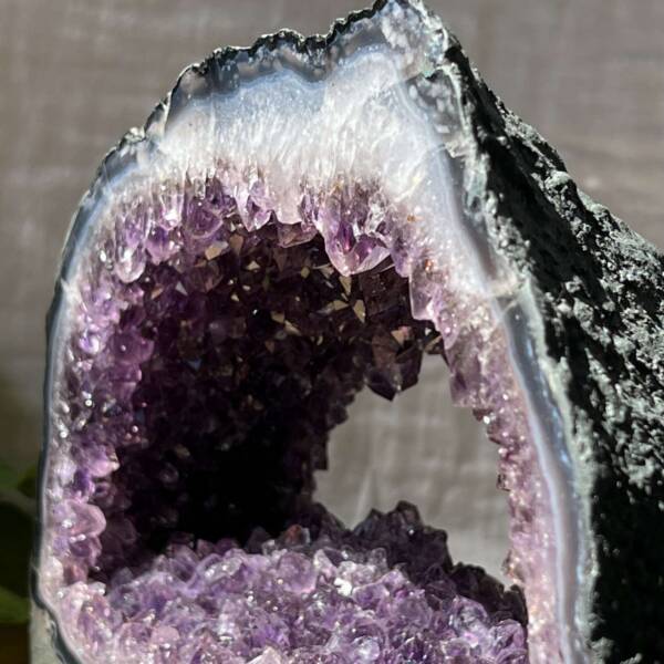 Amethyst geode - Image 4