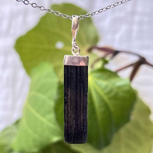 Black tourmaline pendant - Image 2