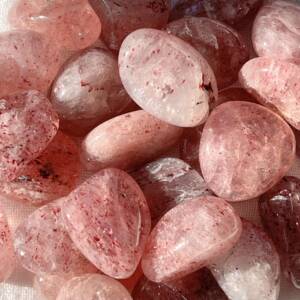 strawberry quartz tumblestones