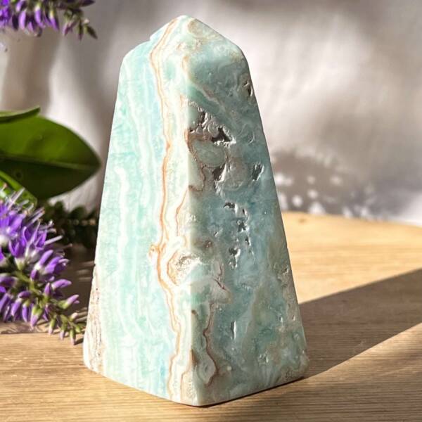 Caribbean calcite obelisk - Image 8