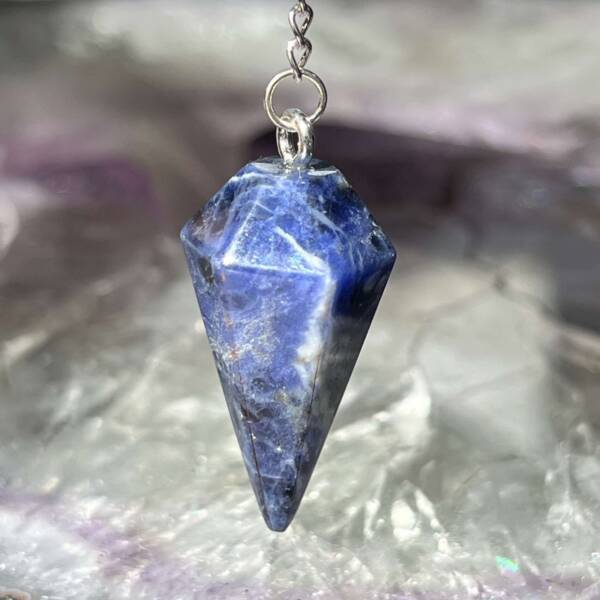 sodalite pendulum