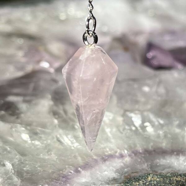 rose quartz pendulum