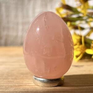 rose quartz yoni egg