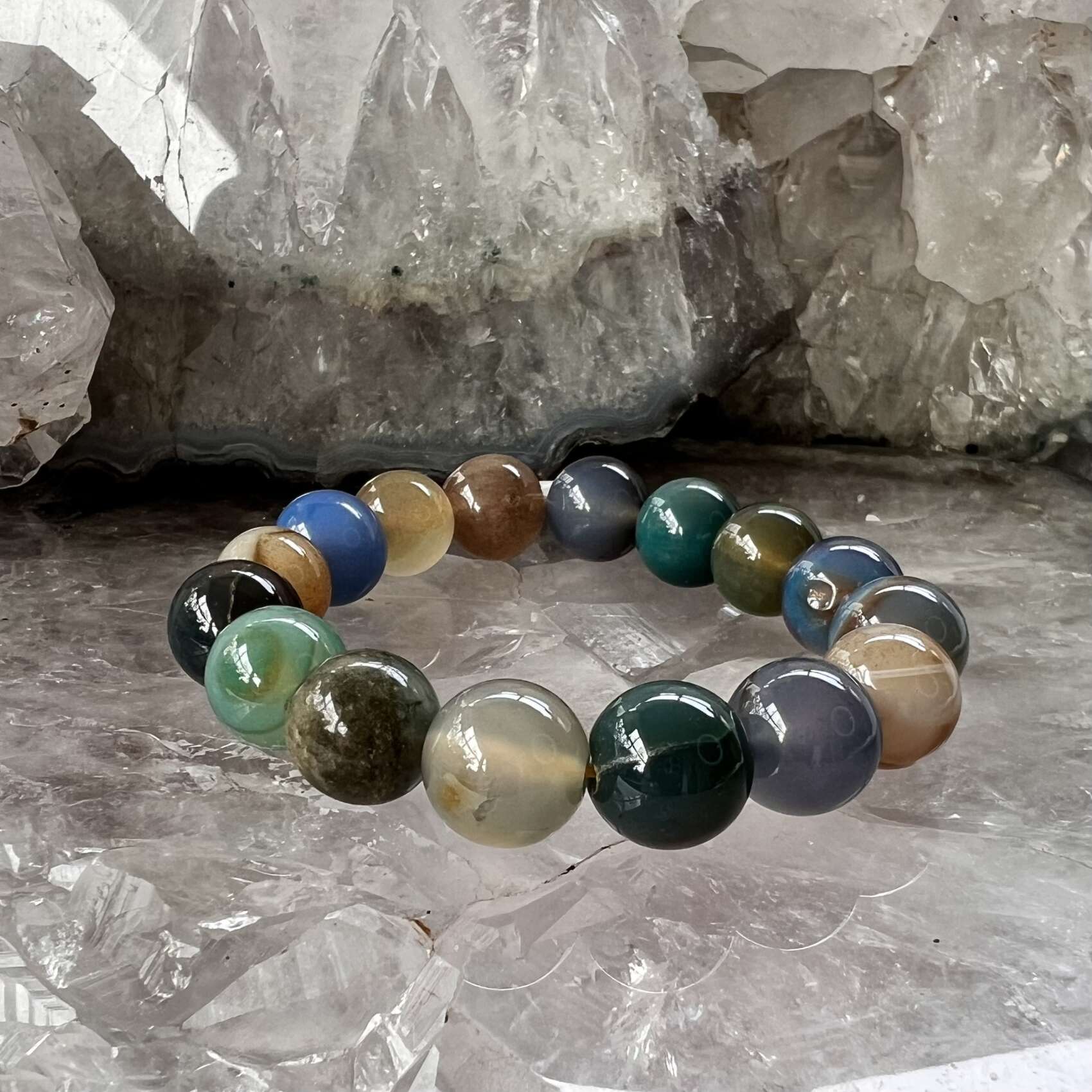 Mixed agate bracelet deals