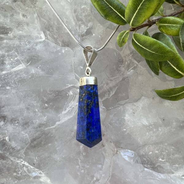 lapis lazuli pendant