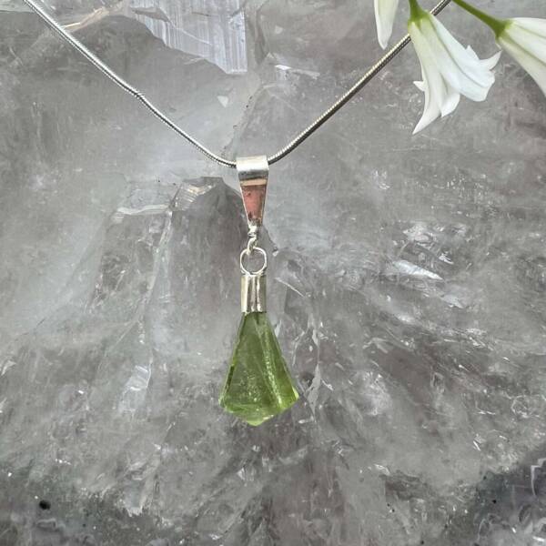 peridot pendant