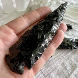 black obsidian arrowhead