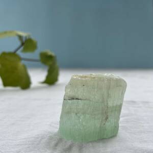 natural pistachio calcite
