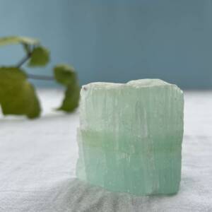 natural pistachio calcite green crystal