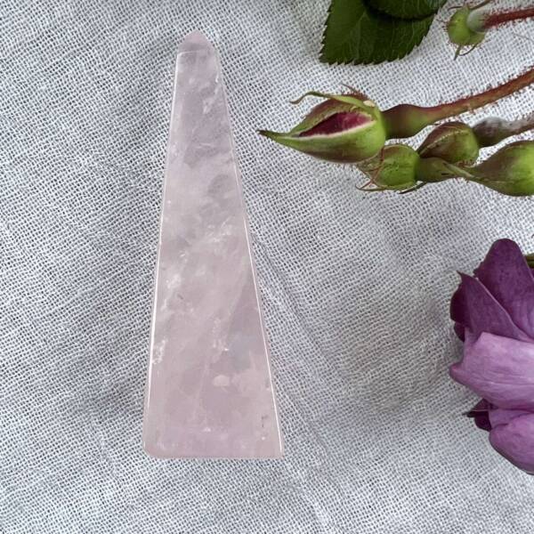 rose quartz obelisk