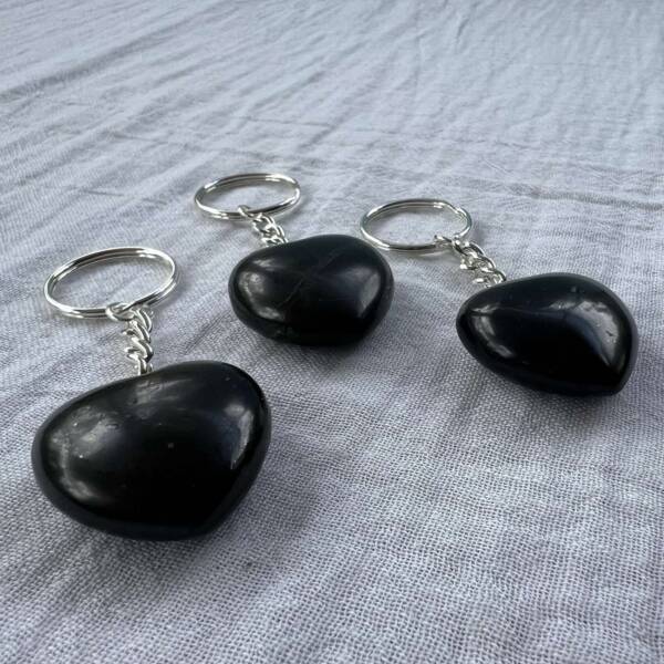 heart shaped shungite keyring