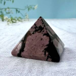 rhodonite pyramid pink and black crystal pyramid
