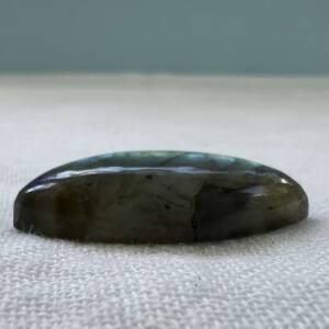 labradorite cabochon