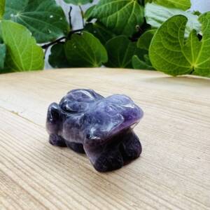 chevron amethyst frog