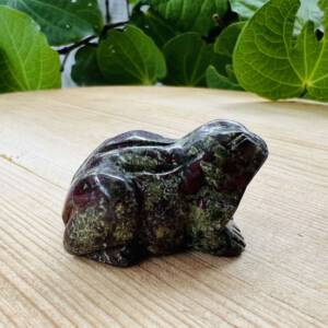 dragonstone frog heart anahata chakra root muladhara NZ online crystal shop