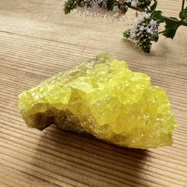 sulphur cluster S8 solar plexus chakra manipura crystal formation specimen online shop NZ