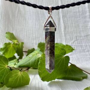 dragonstone pendant crystal necklace for sale