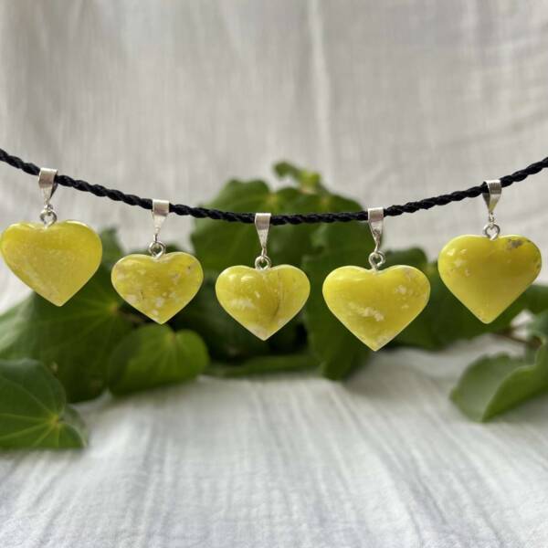 heart shaped serpentine pendants