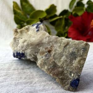 natural lapis lazuli