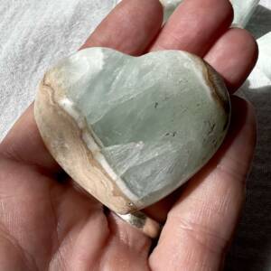 caribbean calcite heart