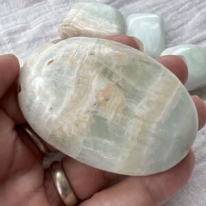 Caribbean calcite soapstone