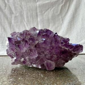 amethyst cluster Brazilian quartz with manganese natural form amethyst points