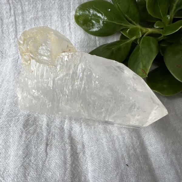 clear quartz point