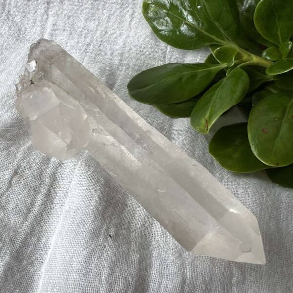 clear quartz point