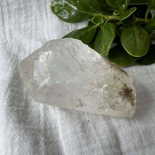 clear quartz point