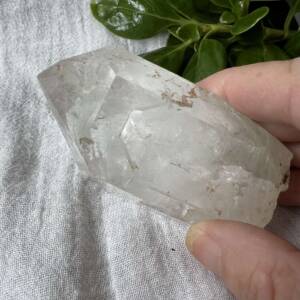 clear quartz point