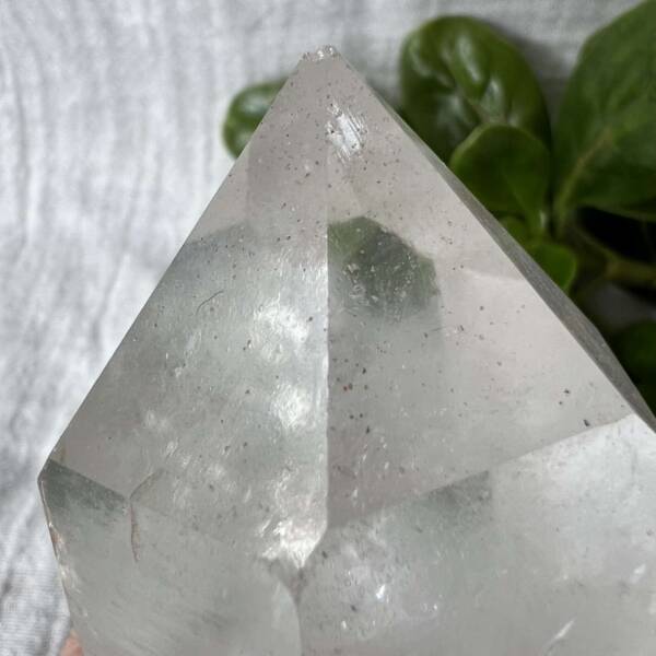 clear quartz point