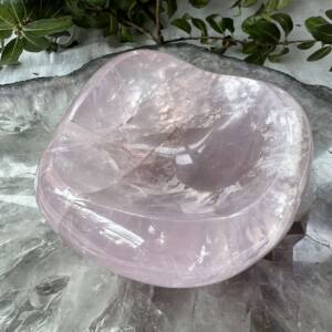 rose quartz dish