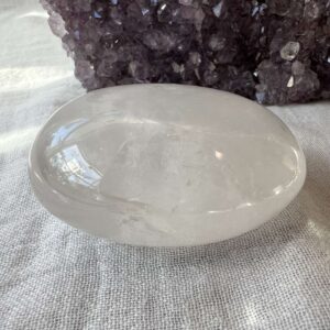 large clear quartz tumblestone polished rock crystal soapstone SiO2