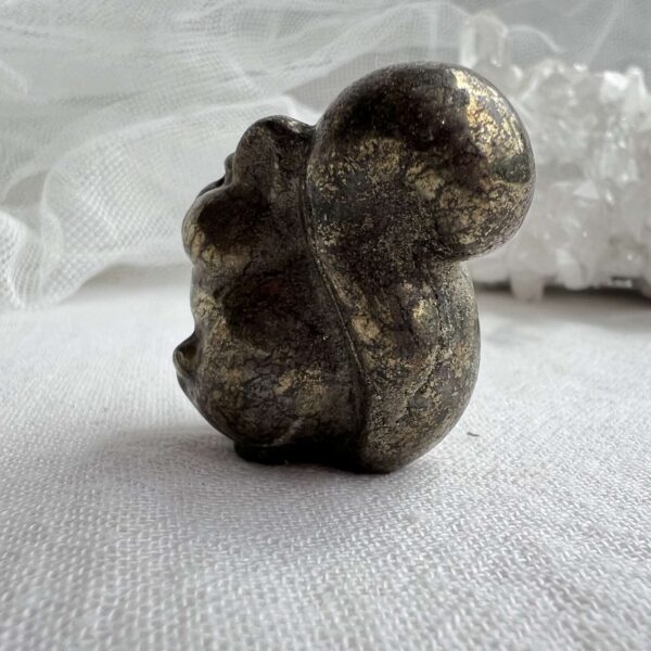 Iron pyrite squirrel - Image 3