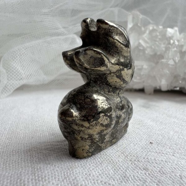 Iron pyrite reindeer - Image 6