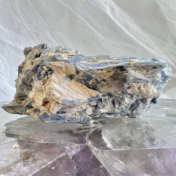 Blue kyanite - Image 5